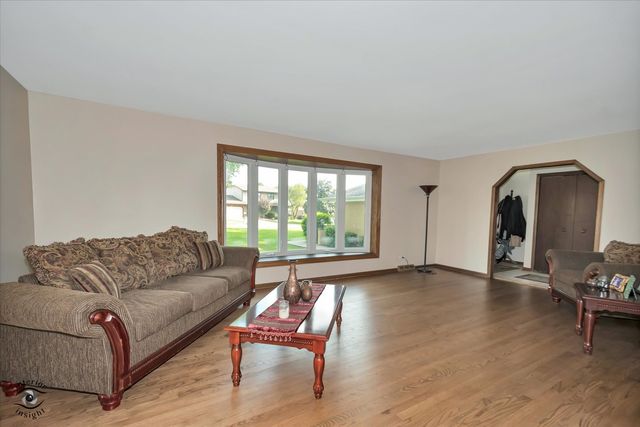 13618 W Meath Drive, Homer Glen, IL 60491