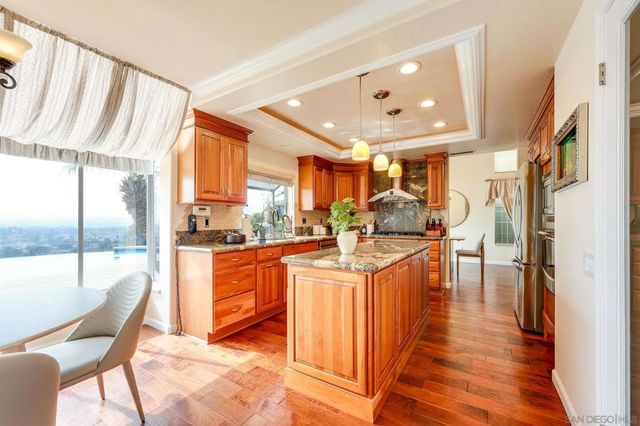 11064 Ipai Ct, San Diego, CA 92127