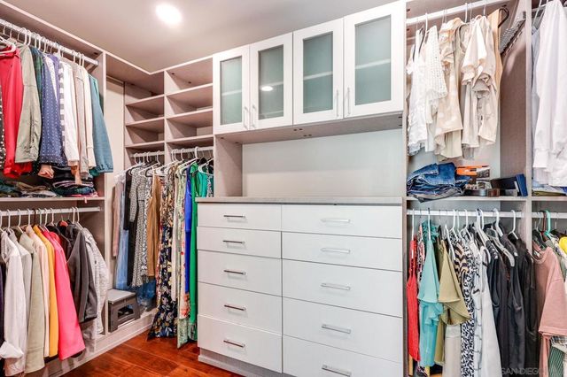 11064 Ipai Ct, San Diego, CA 92127
