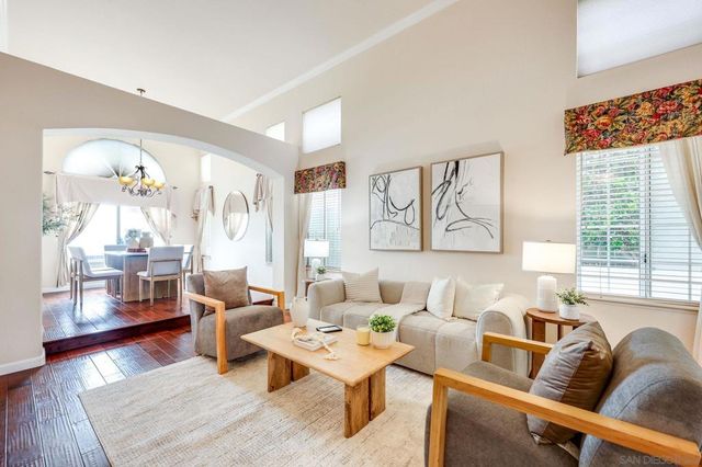 11064 Ipai Ct, San Diego, CA 92127