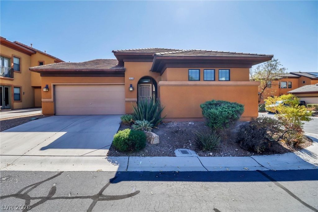 3928 Maldive Isle Court, Las Vegas, NV 89129 — photo 2