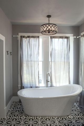 1911 34th Street, Galveston, TX 77550