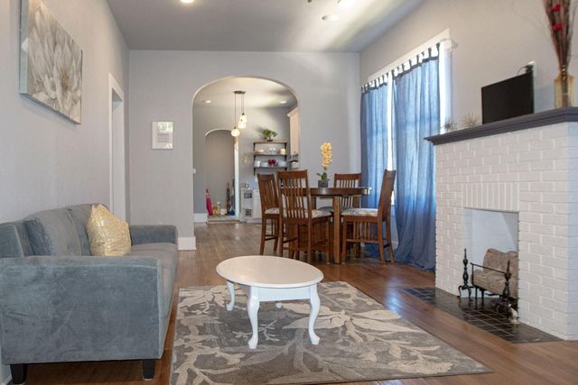 1911 34th Street, Galveston, TX 77550