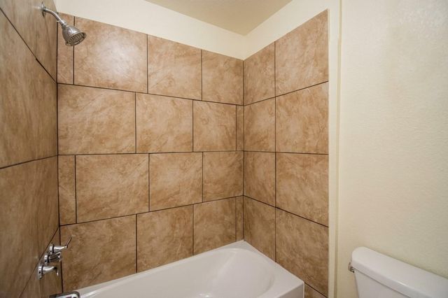 427 Sunset Drive 7, Dickinson, TX 77539