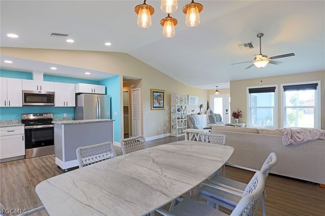 4612 SW 13th AVE, Cape Coral, FL 33914