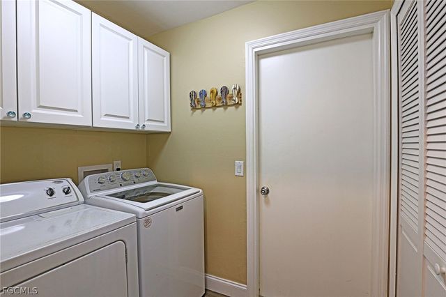 4612 SW 13th AVE, Cape Coral, FL 33914