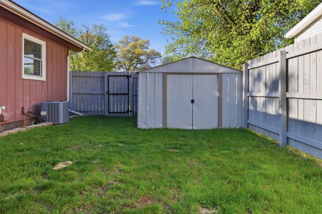 605 10th Avenue NE, Brainerd, MN 56401