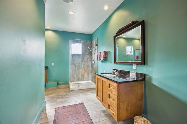 2905 Chartres Street, Houston, TX 77004