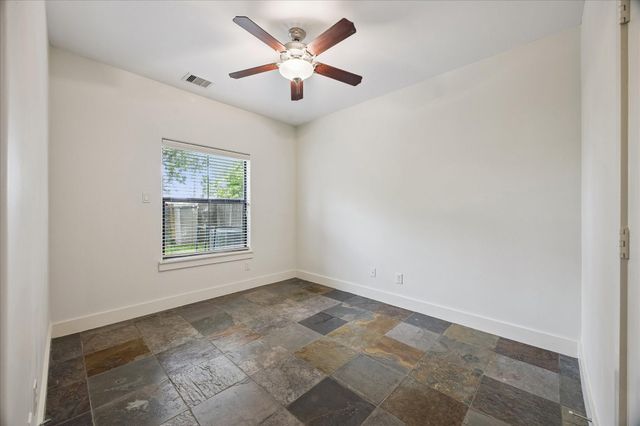 2905 Chartres Street, Houston, TX 77004