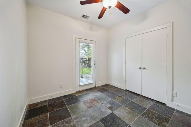 2905 Chartres Street, Houston, TX 77004