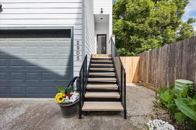 2905 Chartres Street, Houston, TX 77004