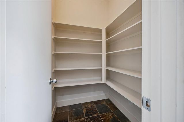 2905 Chartres Street, Houston, TX 77004