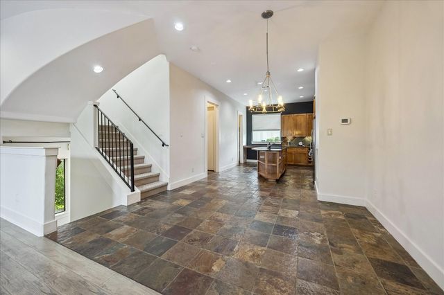 2905 Chartres Street, Houston, TX 77004