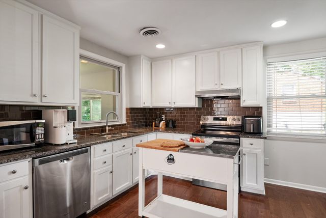 600 Elaine Dr, Nashville, TN 37211