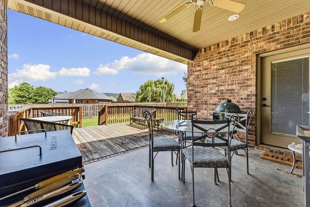258 Sundown Drive, Farmington, AR 72730