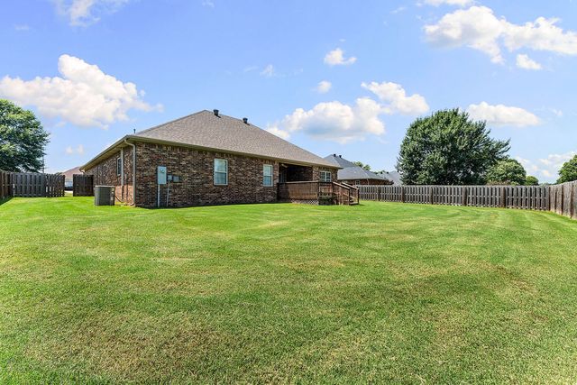 258 Sundown Drive, Farmington, AR 72730
