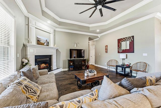 258 Sundown Drive, Farmington, AR 72730