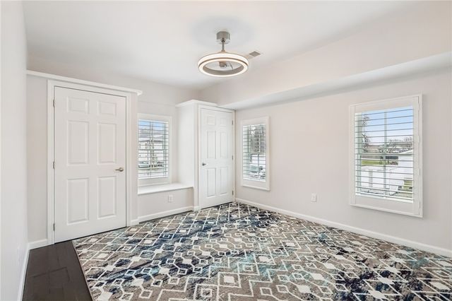 478 Jefferson Ave, Vanport, PA 15009