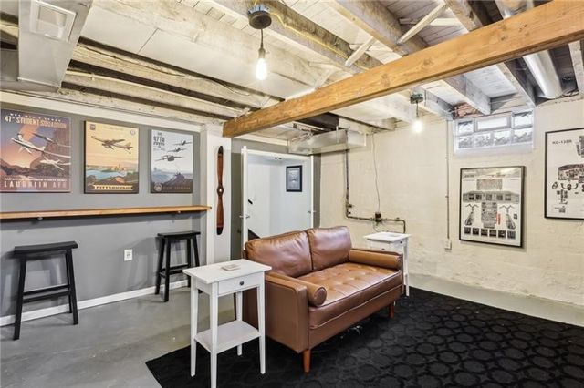 478 Jefferson Ave, Vanport, PA 15009