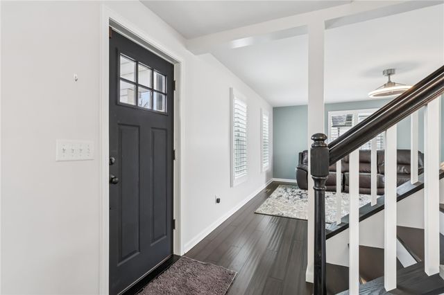 478 Jefferson Ave, Vanport, PA 15009