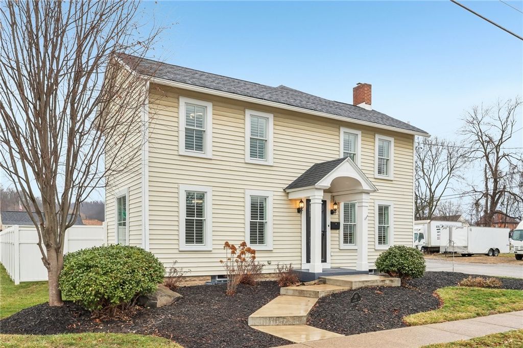 478 Jefferson Ave, Vanport, PA 15009