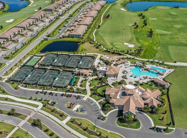5528 PALMER CIRCLE 105, Lakewood Ranch, FL 34211