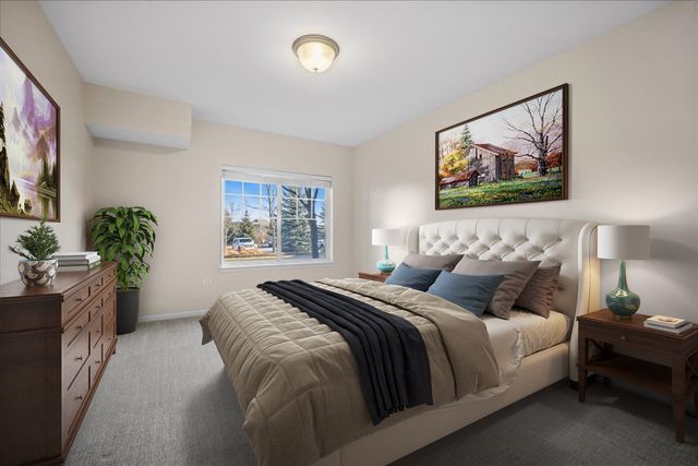 2220 Founders Drive 113, Northbrook, IL 60062