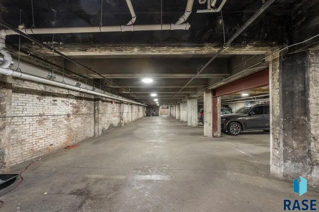 421 N Phillips Ave Avenue 303, Sioux Falls, SD 57104