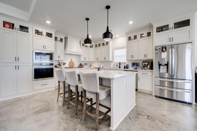 2498 Lilac Drive, Conway, AR 72034