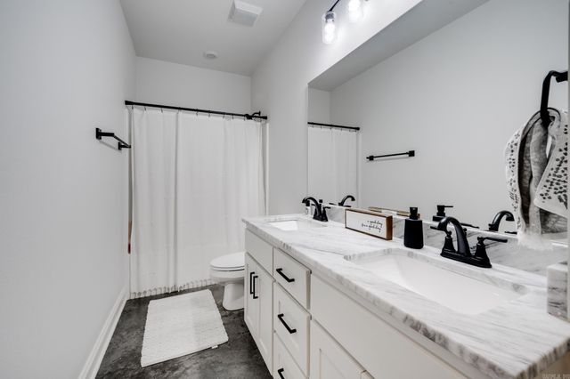 2498 Lilac Drive, Conway, AR 72034