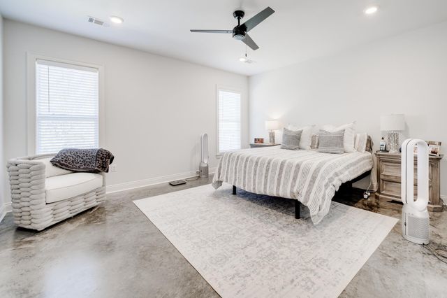 2498 Lilac Drive, Conway, AR 72034