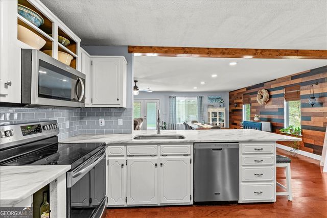 323 SW Lower Dug Gap Road, Dalton, GA 30720