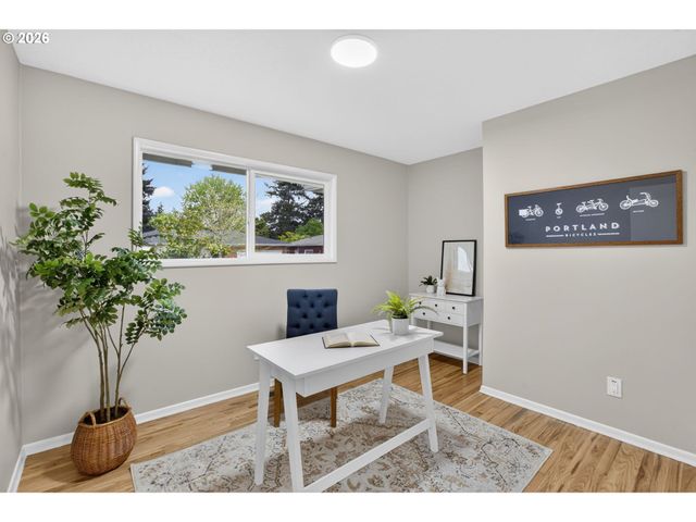 16601 Se TAYLOR St, Portland, OR 97233