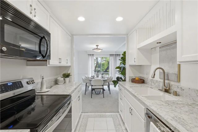 836 S Bundy Drive 303, Los Angeles, CA 90049