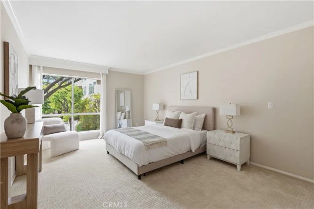 836 S Bundy Drive 303, Los Angeles, CA 90049