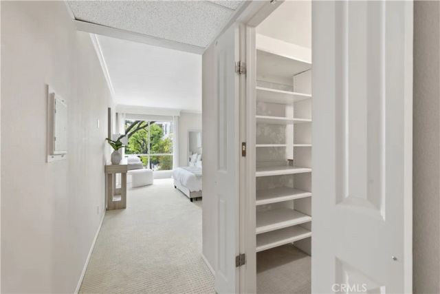 836 S Bundy Drive 303, Los Angeles, CA 90049
