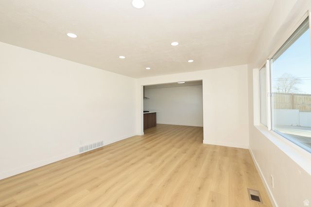 4401 W 4985 S, Kearns, UT 84118