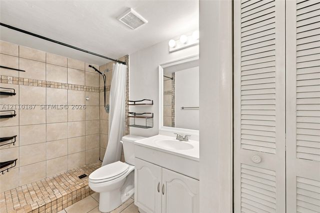 4132 NW 88th Ave 102, Coral Springs, FL 33065