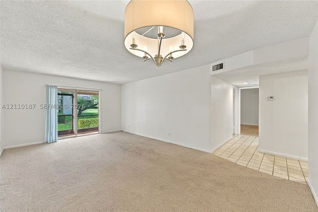 4132 NW 88th Ave 102, Coral Springs, FL 33065