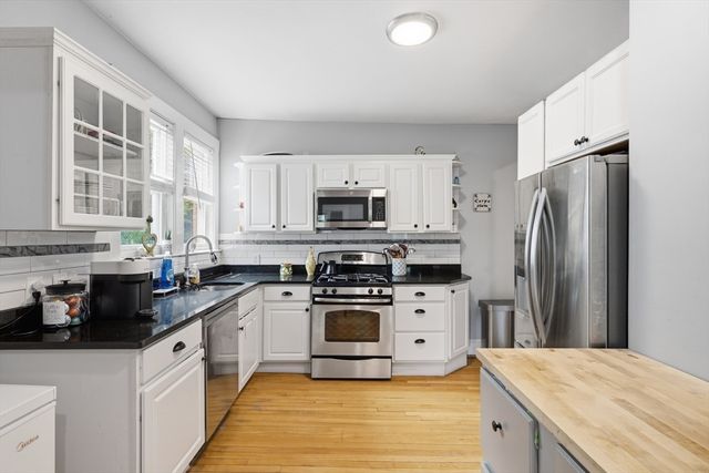 585 Franklin Street 6, Melrose, MA 02176