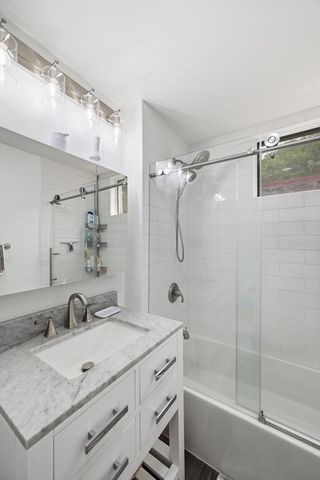 585 Franklin Street 6, Melrose, MA 02176