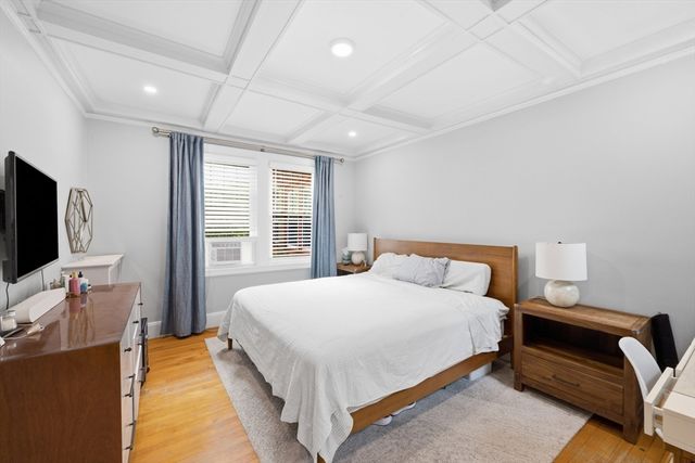 585 Franklin Street 6, Melrose, MA 02176