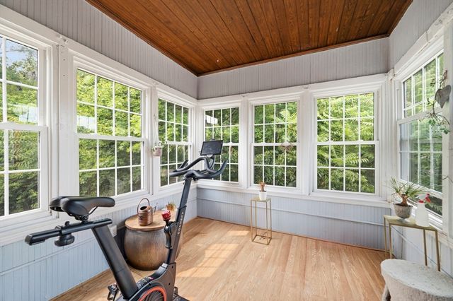 585 Franklin Street 6, Melrose, MA 02176