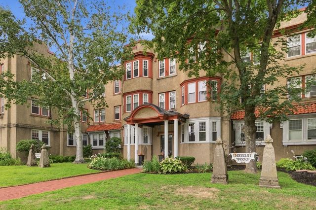 585 Franklin Street 6, Melrose, MA 02176