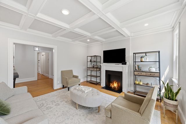 585 Franklin Street 6, Melrose, MA 02176