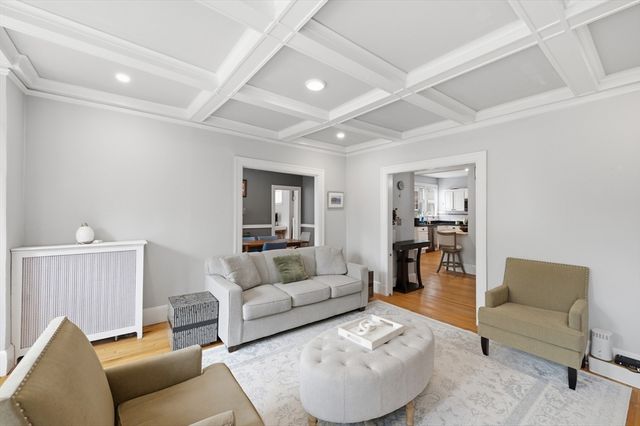 585 Franklin Street 6, Melrose, MA 02176