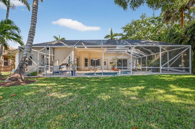 9239 Emily Circle, Lake Worth, FL 33467