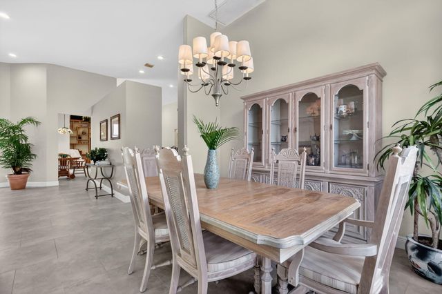 9239 Emily Circle, Lake Worth, FL 33467