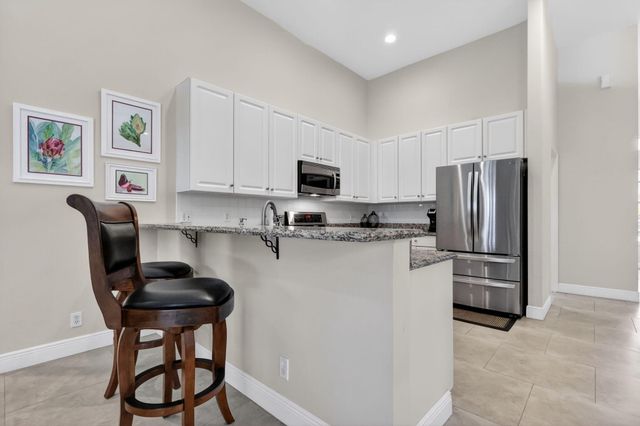 9239 Emily Circle, Lake Worth, FL 33467