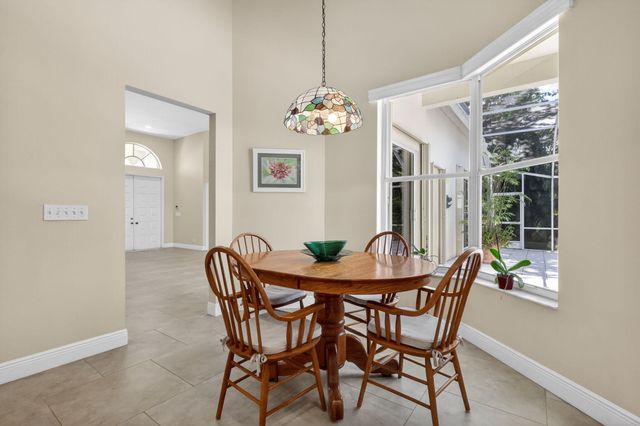 9239 Emily Circle, Lake Worth, FL 33467